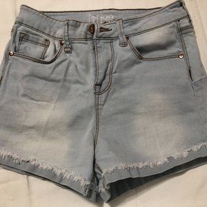 Shorts-No Boundaries #4034